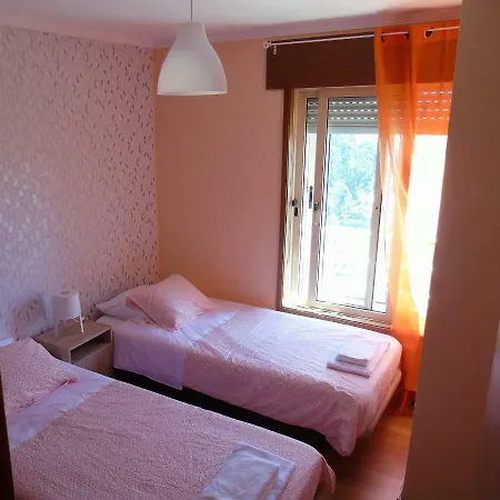 Are Tourist 401 * Βίλα Νόβα ντε Γκάια